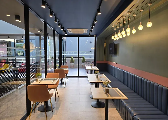 Hotel Arni Ladies - Female Only 3*